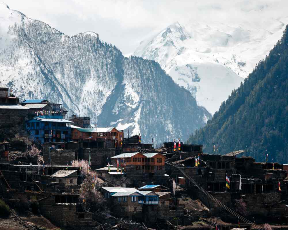 Manaslu Circuit Trek