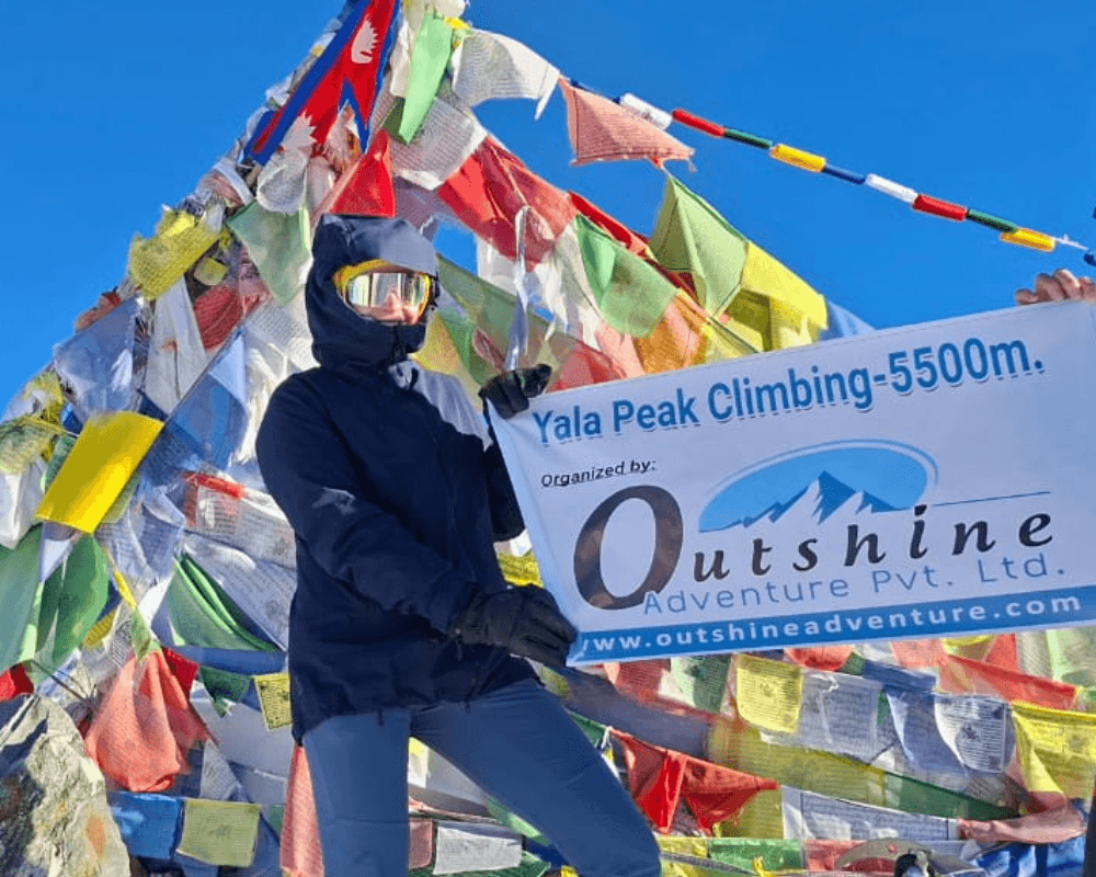 yala Peak climbing