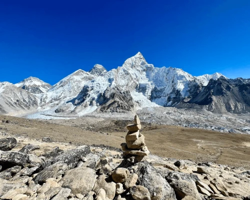 Dudh Koshi River Trek ()